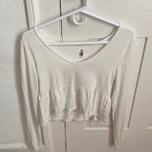 White and blue flowered pacsun top. New with tags.